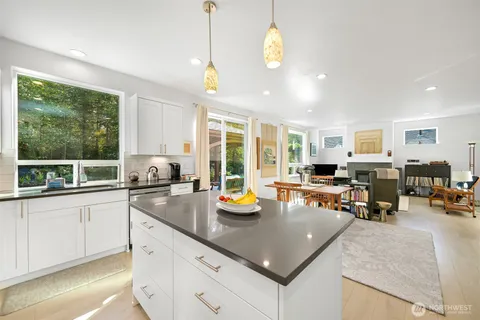 $698,000 | 2051 Lexington Avenue, Blaine, WA 98230