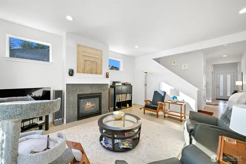 $698,000 | 2051 Lexington Avenue, Blaine, WA 98230