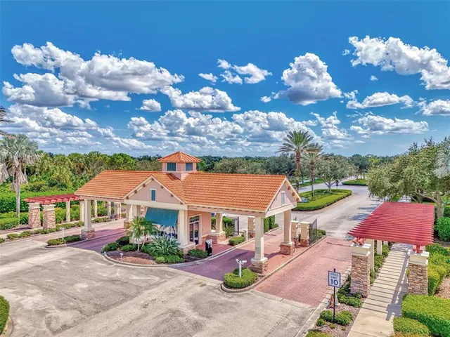 $397,500 | 10212 Staggerbush Drive, Unit 202, Venice, FL 34293