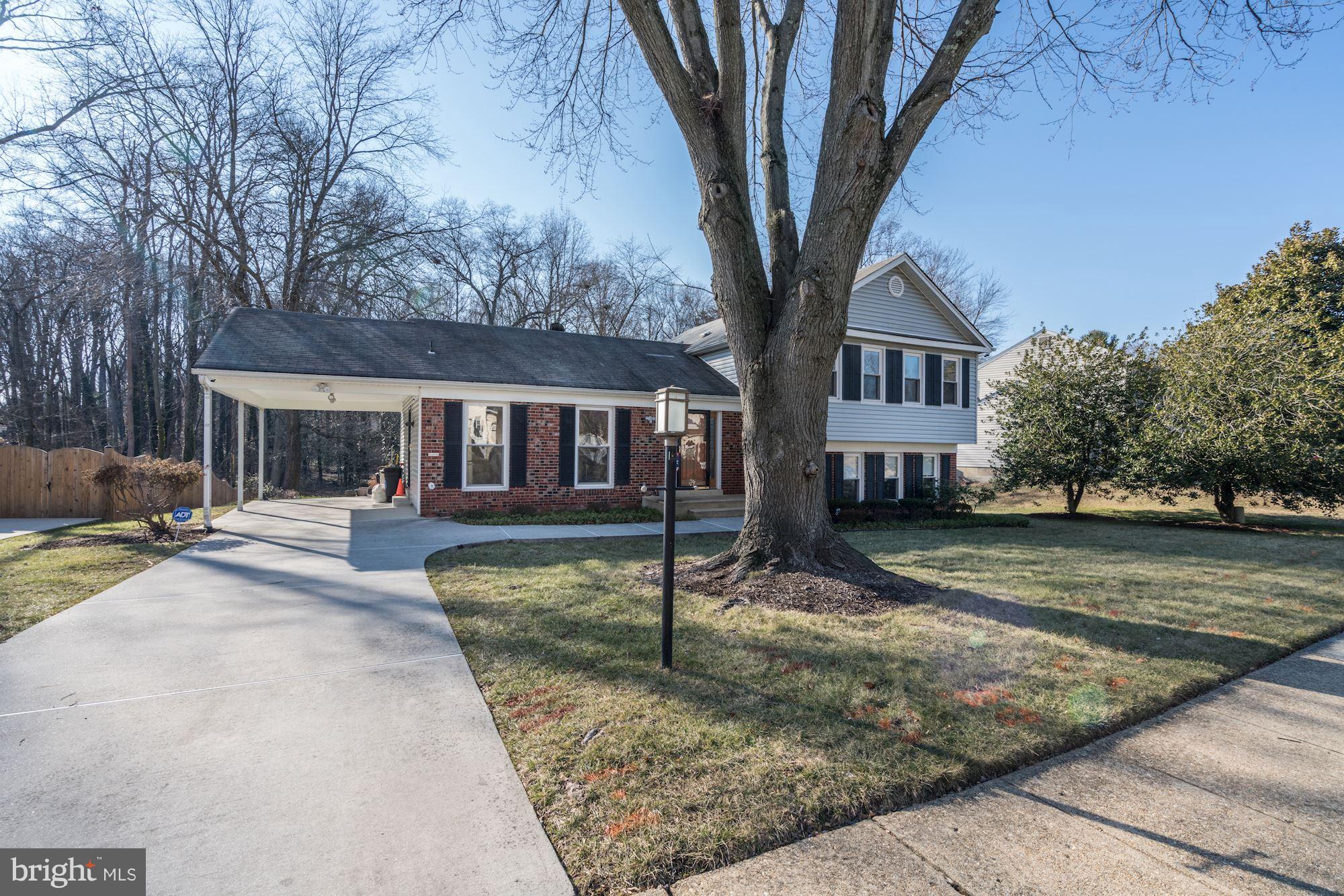 9317 Winbourne Road Burke, VA 22015 - Photo 2 of 28 Newer driveway and walkways