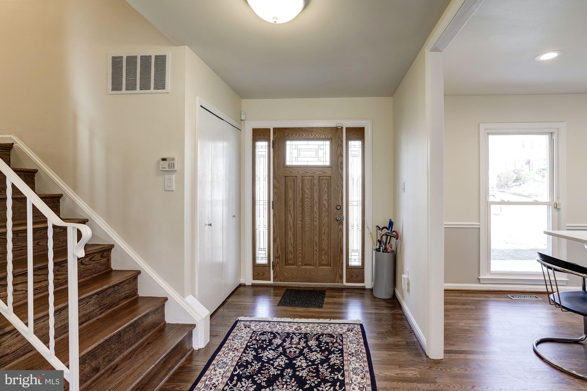 9317 Winbourne Road Burke, VA 22015 - Photo 3 of 28 Freshly finished hardwoods throughout