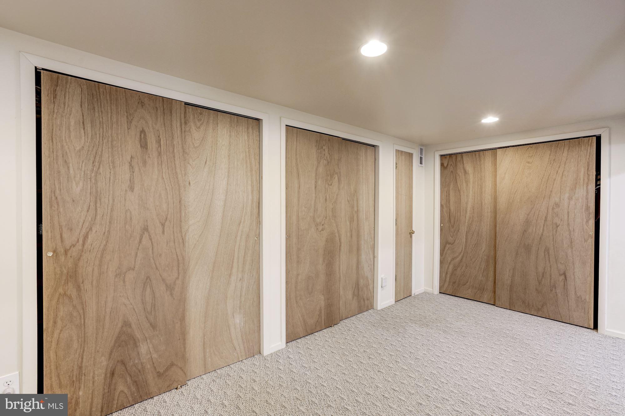 9317 Winbourne Road Burke, VA 22015 - Photo 23 of 28 with lots of storage