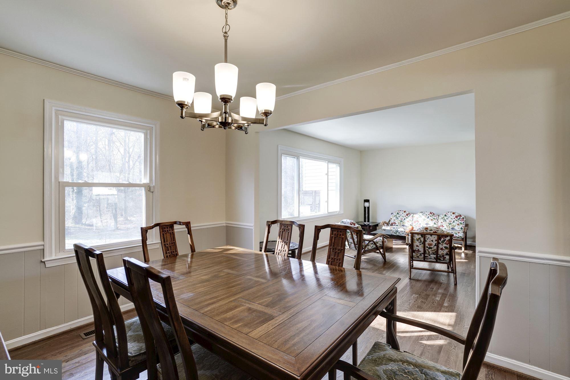 9317 Winbourne Road Burke, VA 22015 - Photo 6 of 28 Dining Room