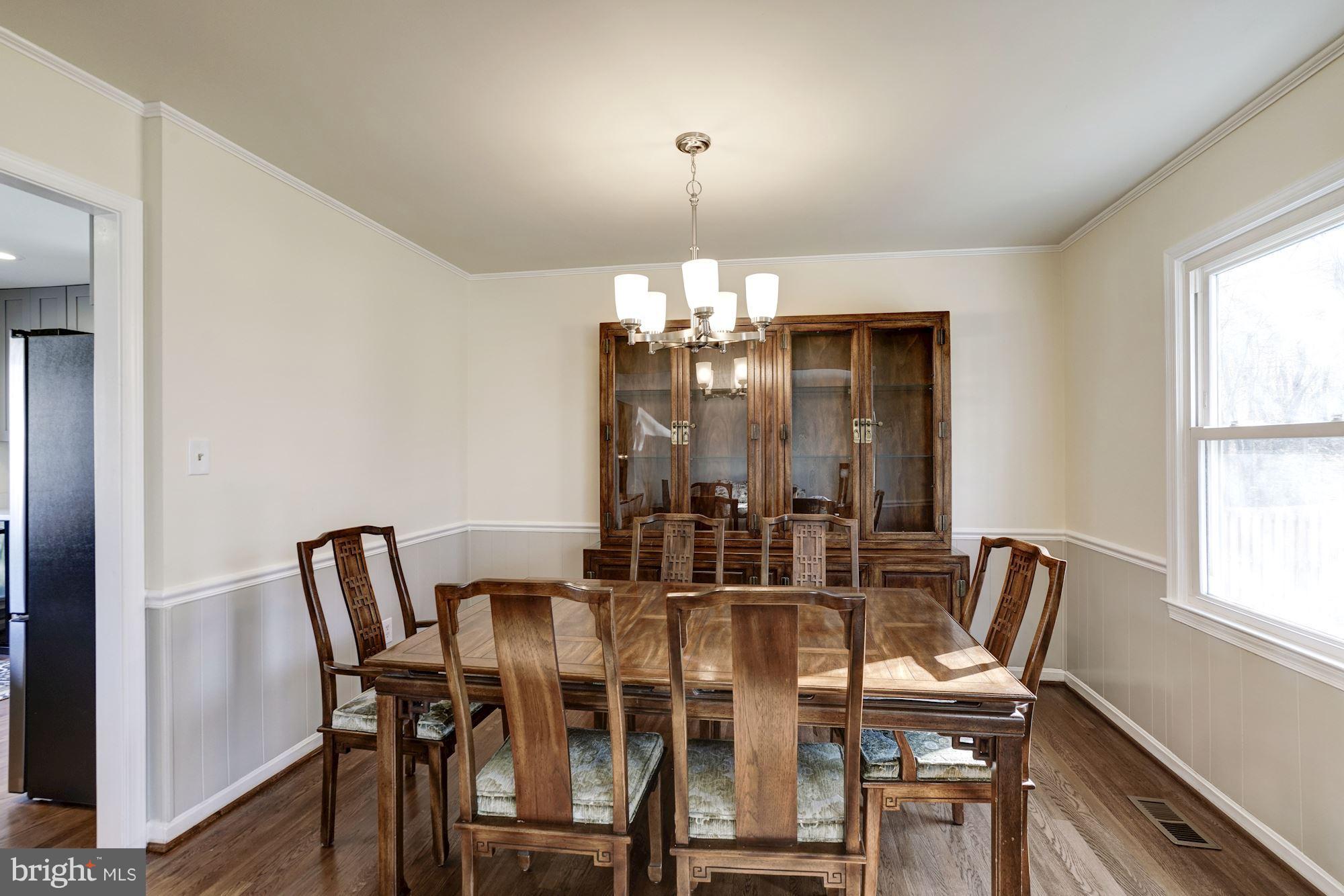 9317 Winbourne Road Burke, VA 22015 - Photo 7 of 28 Dining Room
