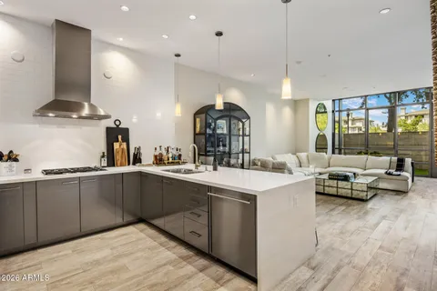 $875,000 | 15215 North Kierland Boulevard, Unit 101, Scottsdale, AZ 85254