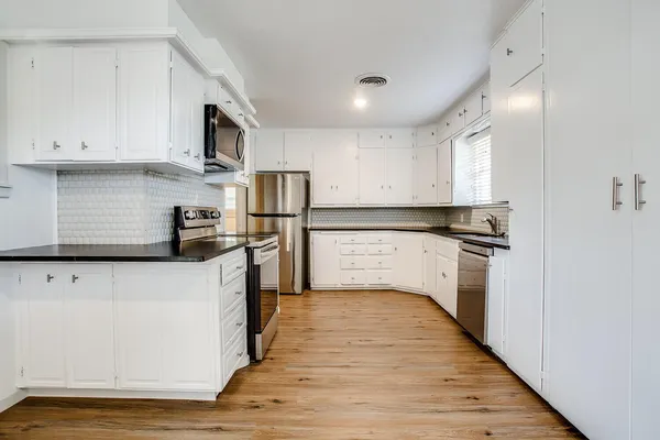 $2,000 | 3004 36th Street, Lubbock, TX 79413