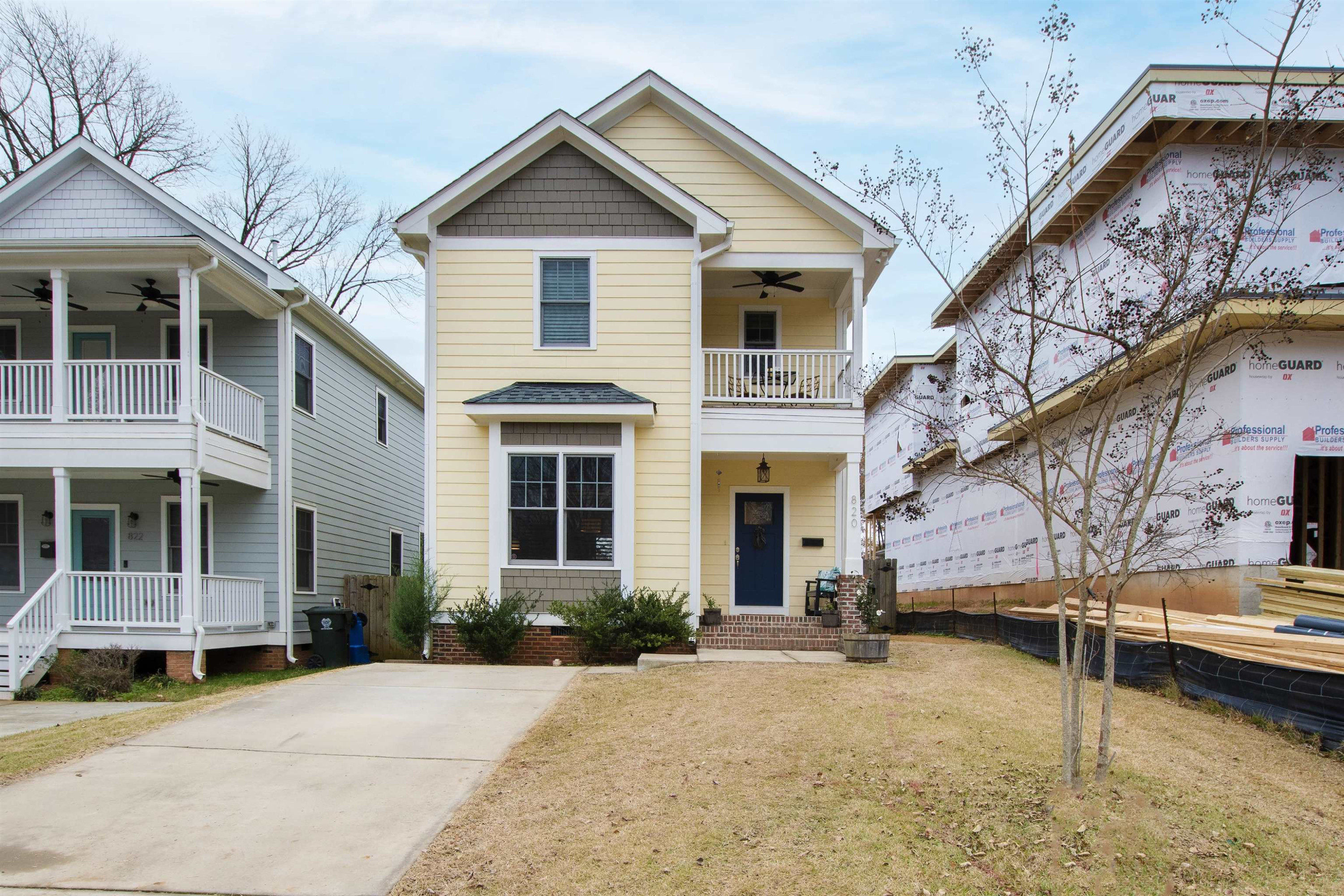 820 East Davie Street Raleigh, NC 27601 - Photo 1 of 49 Beautiful freshly power-washed Craftsman exterior. Exterior Front