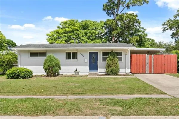 $1,800 | 1609 Auburn Avenue, Metairie, LA 70003