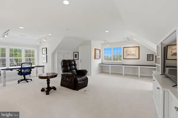 $1,650,000 | 106 Nathaniel Lane, Kennett Square, PA 19348