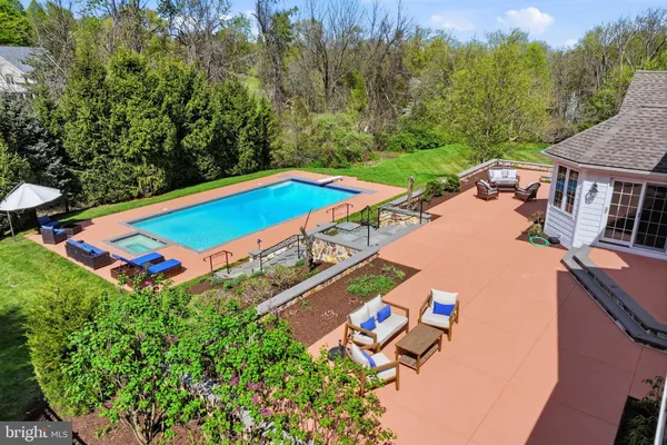 $1,650,000 | 106 Nathaniel Lane, Kennett Square, PA 19348