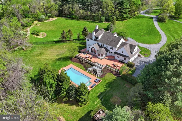 $1,650,000 | 106 Nathaniel Lane, Kennett Square, PA 19348