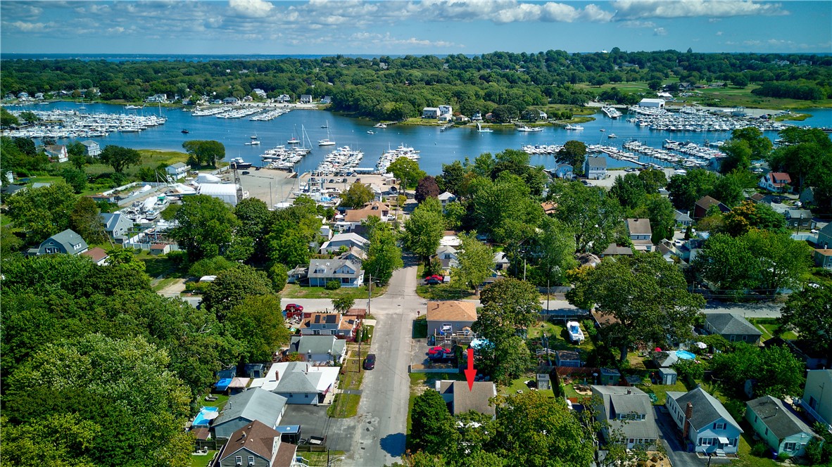 52 Uncas Street Warwick, RI 02889 - Photo 26 of 27