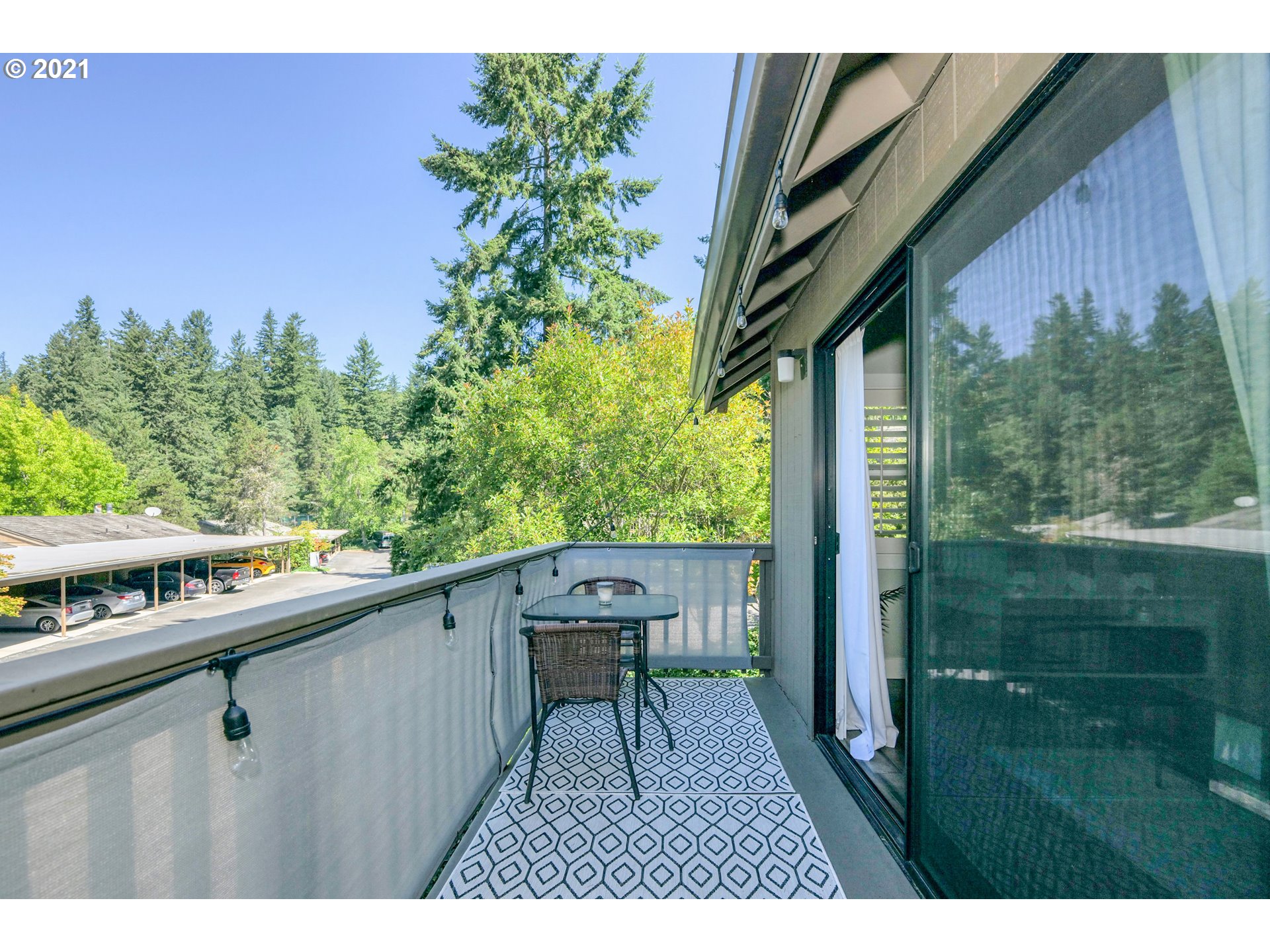 7728 Southwest Barnes Road, Unit D Portland, OR 97225 - Photo 16 of 16 Gallery Image 16