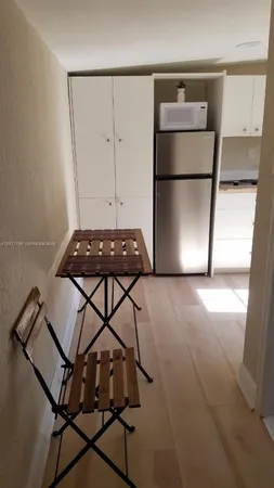 $1,200 | 15290 Southwest 117th Terrace, Unit 1, Miami, FL 33196