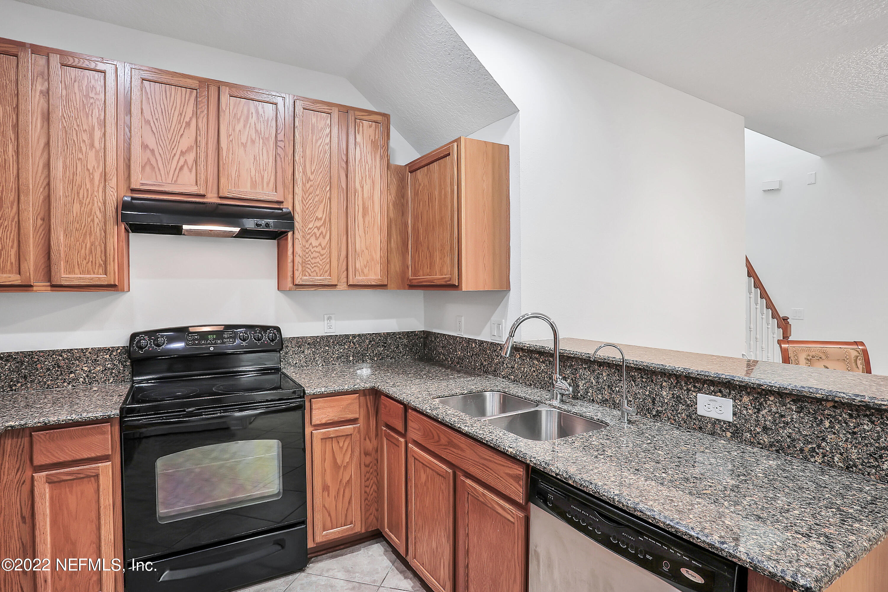 3698 American Holly Road Jacksonville, FL 32226 - Photo 5 of 34 Kitchen
