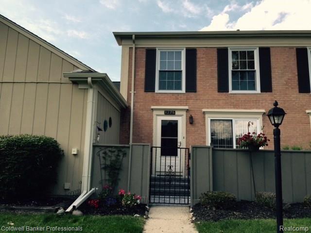 1275 Candlestick Lane, Unit 103 Rochester, MI 48306 - Photo 1 of 32 FullSizeRender.jpg