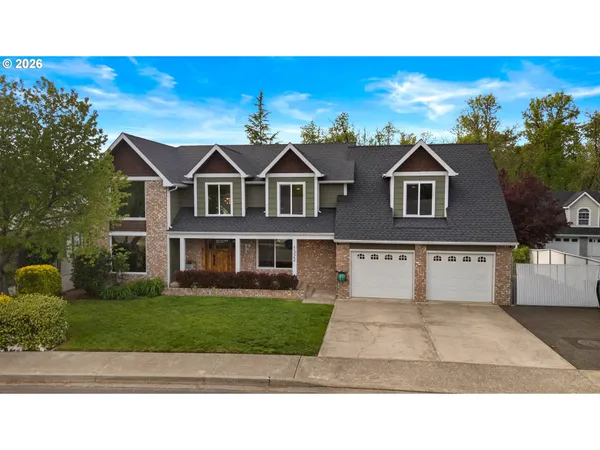 $725,000 | 1322 Northwest Domenico Drive, Roseburg, OR 97471