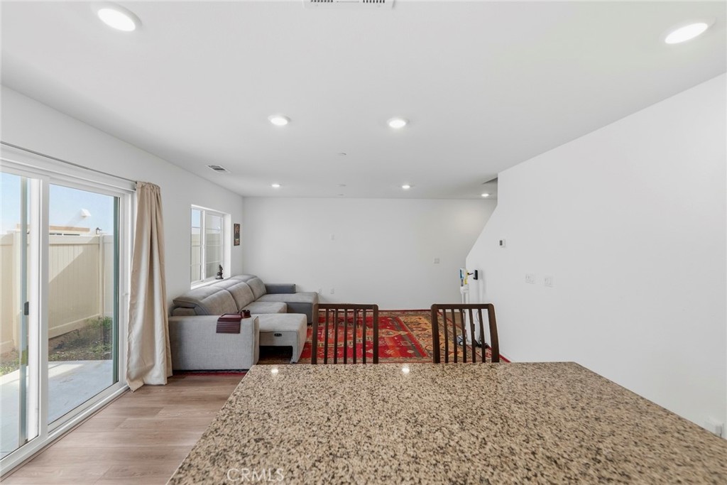 7102 Olive Grv Street Riverside, CA 92507 - Photo 13 of 45