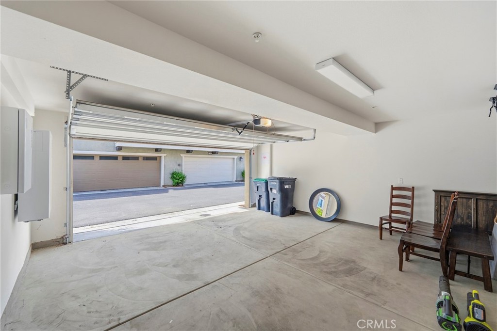 7102 Olive Grv Street Riverside, CA 92507 - Photo 37 of 45