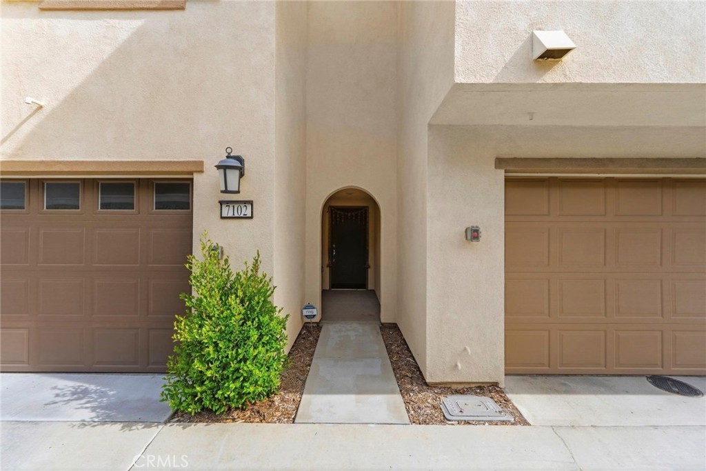 7102 Olive Grv Street Riverside, CA 92507 - Photo 4 of 45