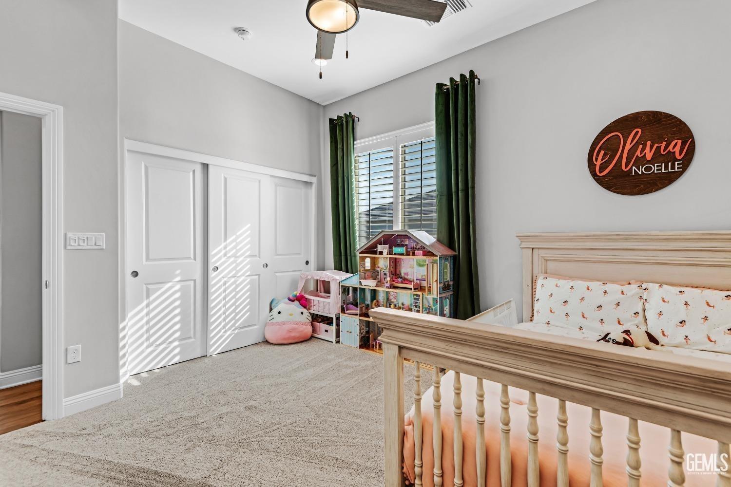 Undisclosed Address Bakersfield, CA 93311 - Photo 38 of 52 a bedroom with furniture and a large window