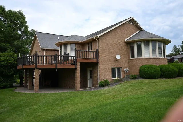 $389,000 | 1029 South University Drive, Jasper, IN 47546