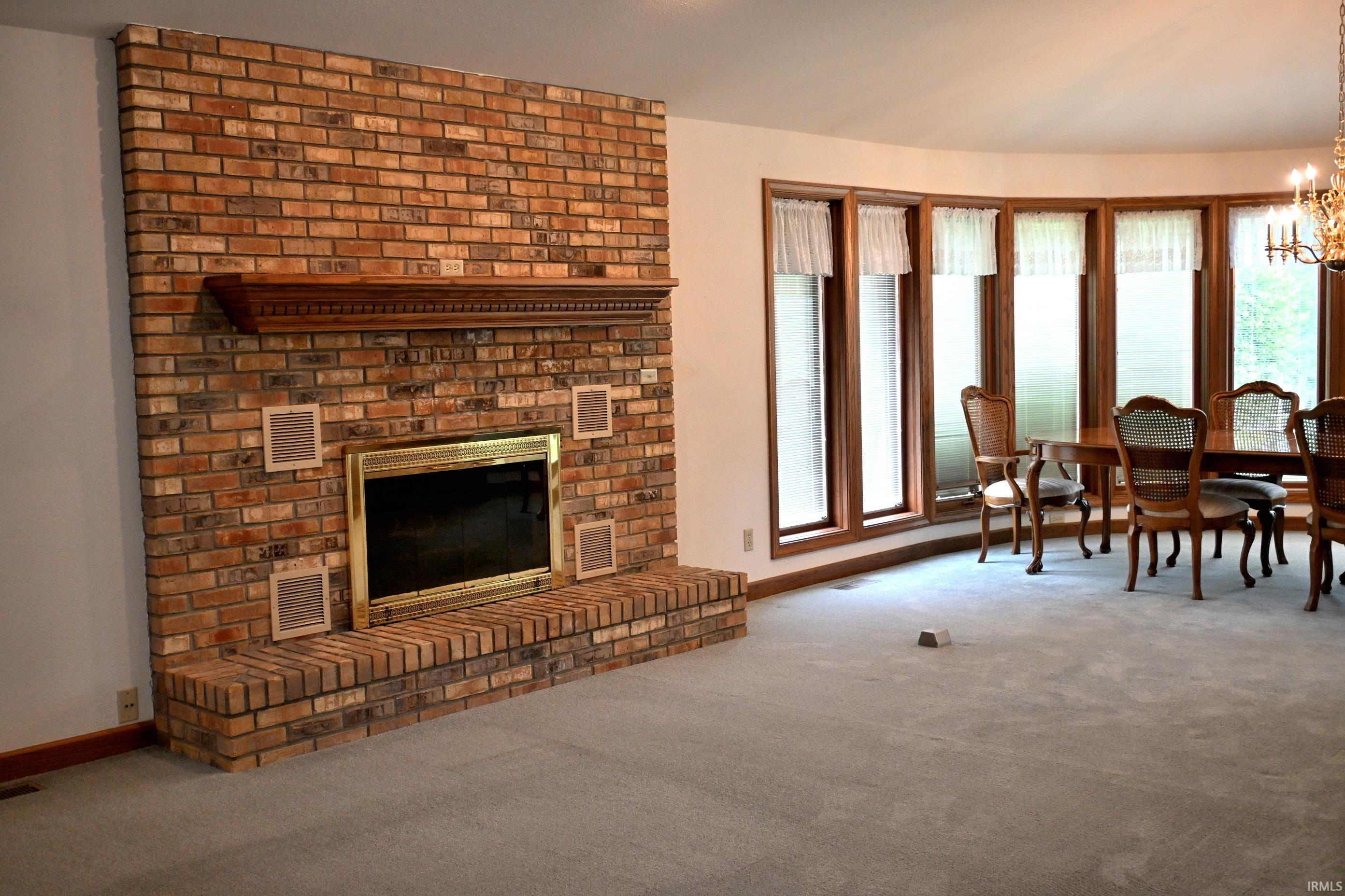 1029 South University Drive Jasper, IN 47546 - Photo 7 of 17