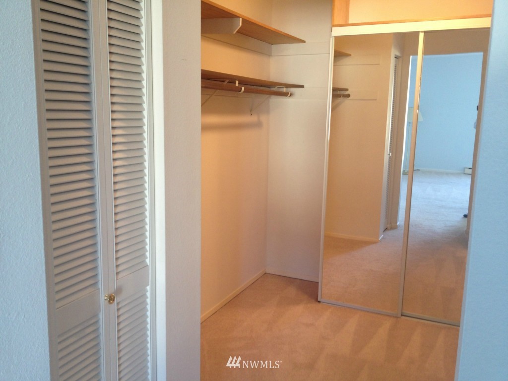8516 196th Street Southwest, Unit 312 Edmonds, WA 98026 - Photo 9 of 21 Gallery Image 9