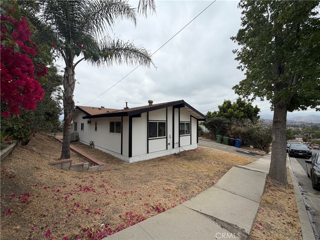 12561 Garber Street Pacoima, CA 91331 - Photo 2 of 37