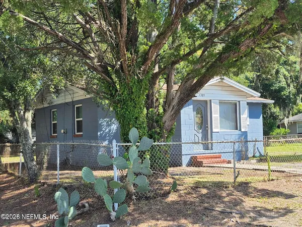 $1,300 | 1305 East 30th Street, Jacksonville, FL 32206