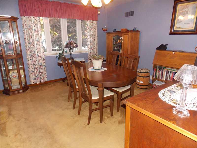 3628 Wayne Road Munhall, PA 15120 - Photo 8 of 25 Dining Room.
