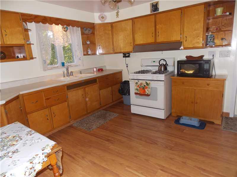 3628 Wayne Road Munhall, PA 15120 - Photo 9 of 25 Kitchen.
