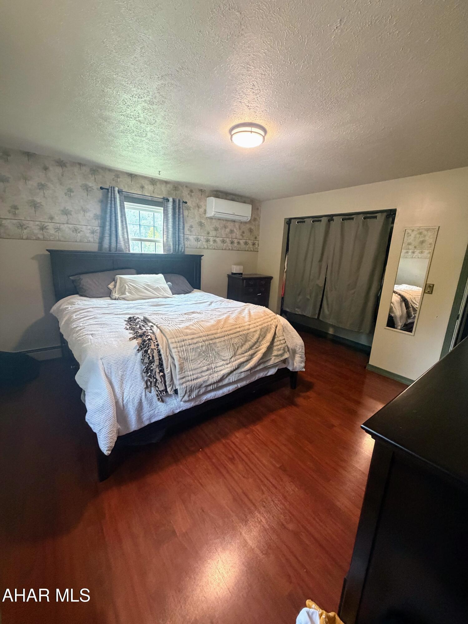 3269 Gwin Road Altoona, PA 16601 - Photo 11 of 19 IMG_1354