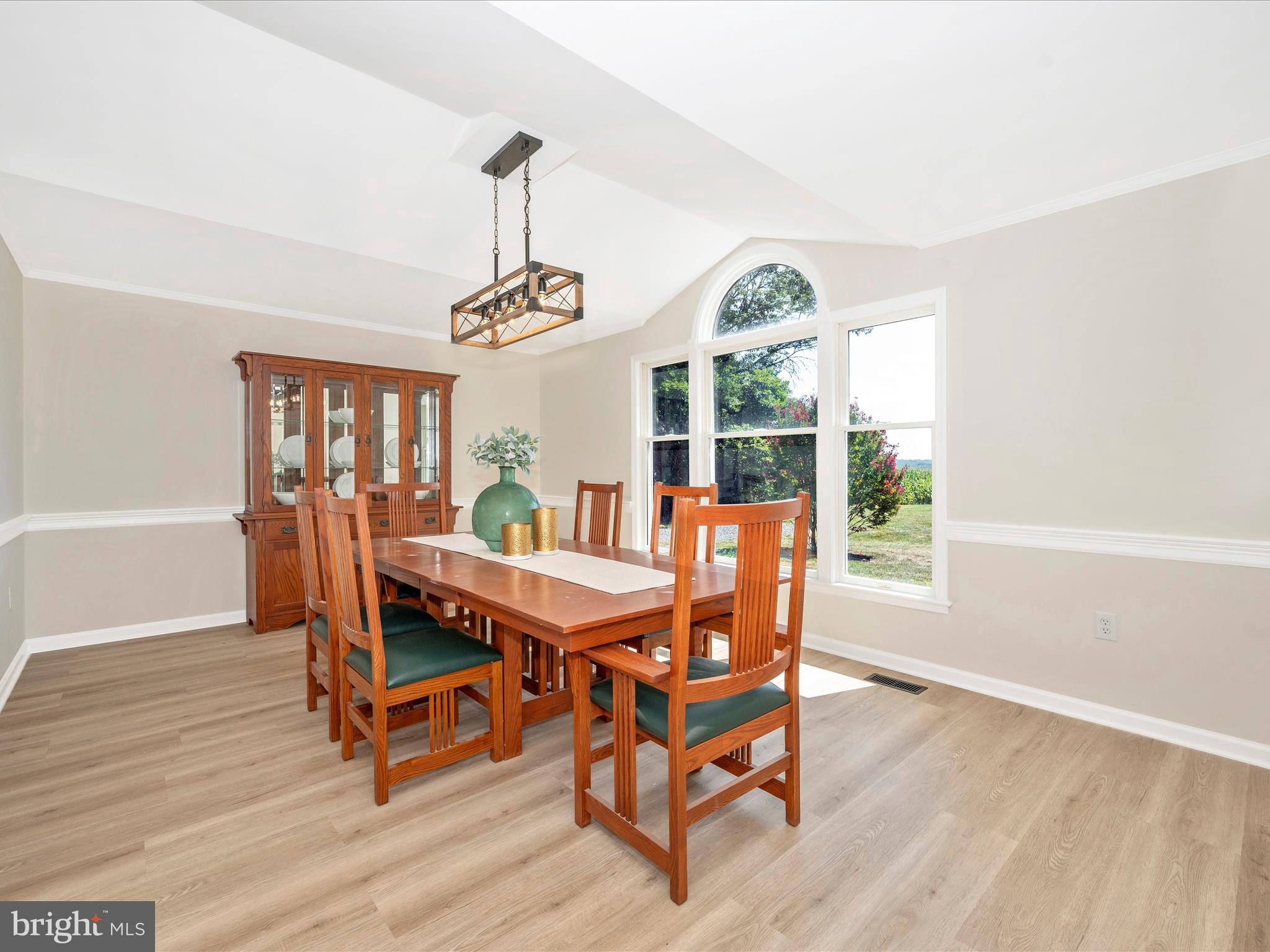 28017 Kemptown Church Road Damascus, MD 20872 - Photo 13 of 62 Dining Room