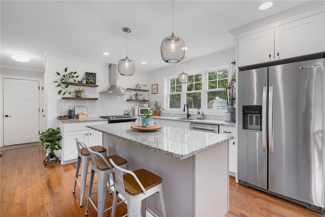93 Harbor Ridge Lane Tiverton, RI 02878 - Photo 16 of 44 Gallery Image 16