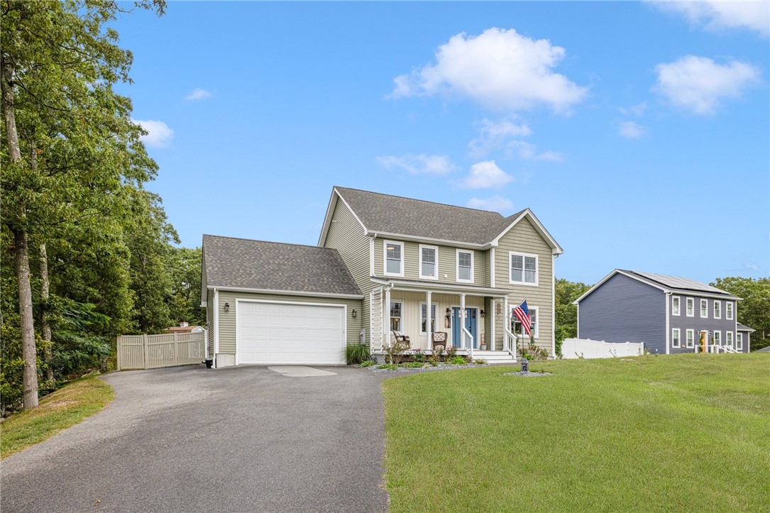 93 Harbor Ridge Lane Tiverton, RI 02878 - Photo 2 of 44 Stately setting