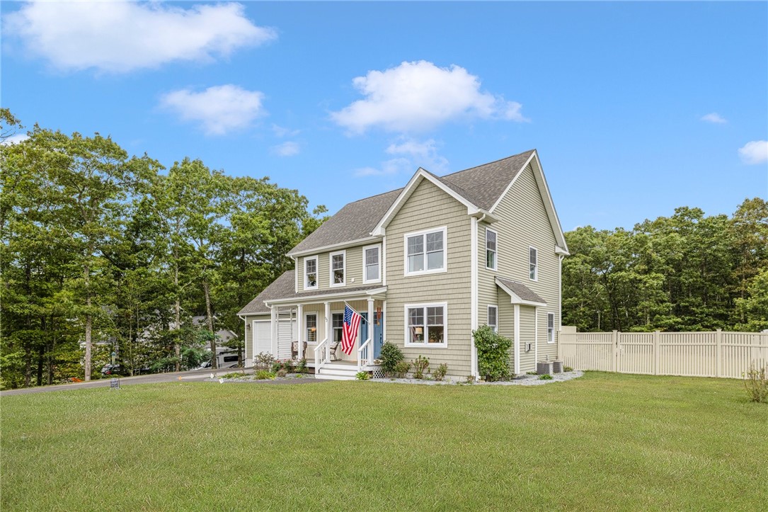 93 Harbor Ridge Lane Tiverton, RI 02878 - Photo 3 of 44 Well built