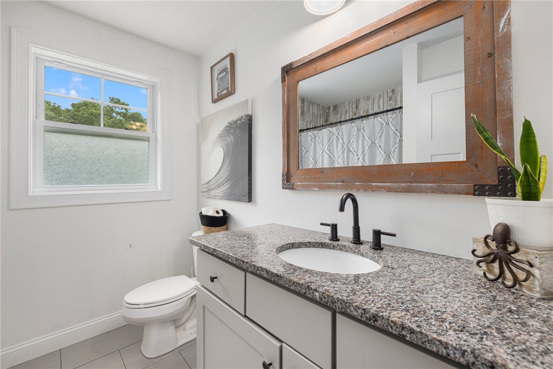 93 Harbor Ridge Lane Tiverton, RI 02878 - Photo 32 of 44 Gallery Image 32