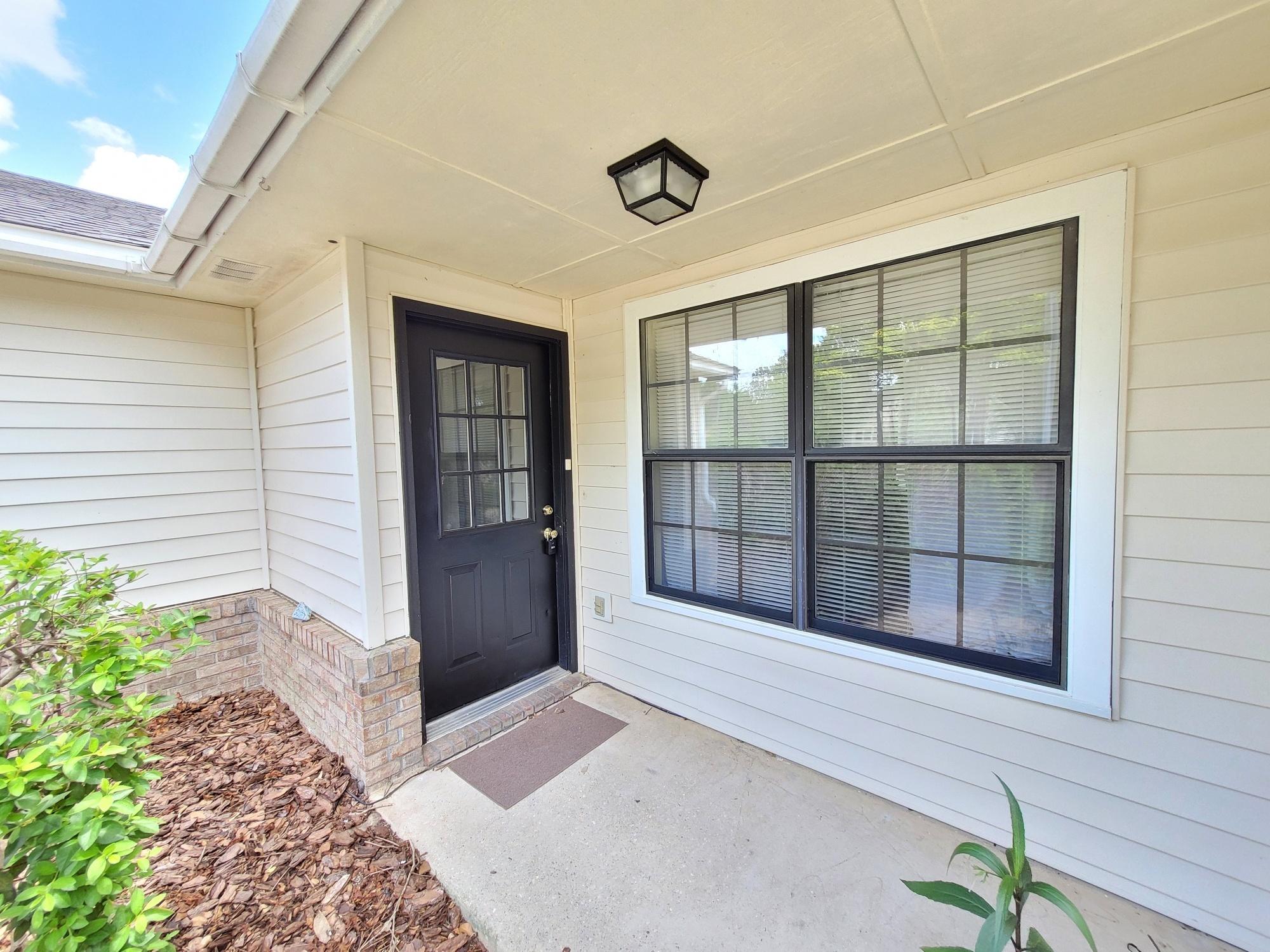 4 Holly Road Crestview, FL 32539 - Photo 4 of 30 a view of front door