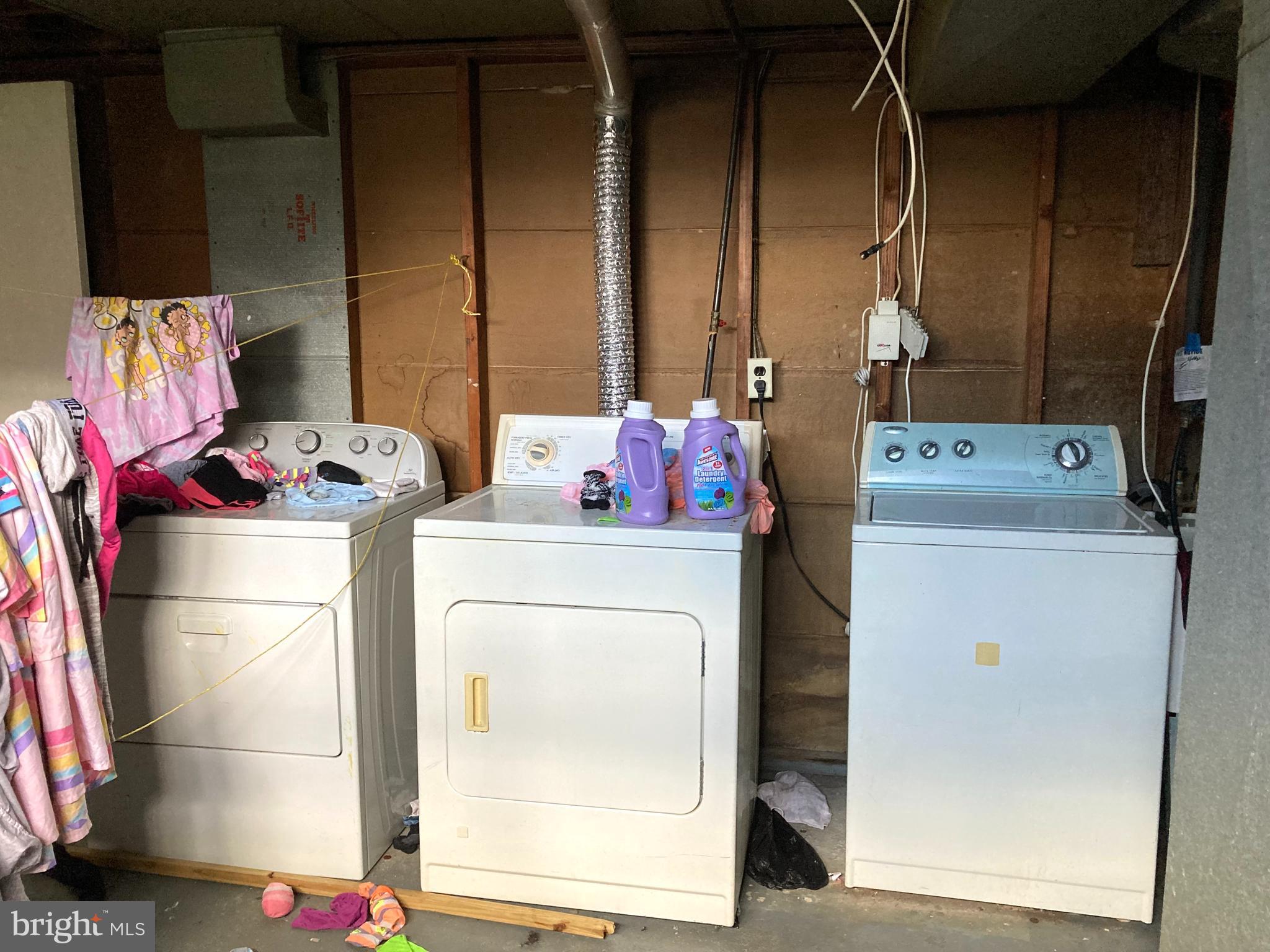 4209 Crest Heights Road Baltimore, MD 21215 - Photo 32 of 43 Laundry Room