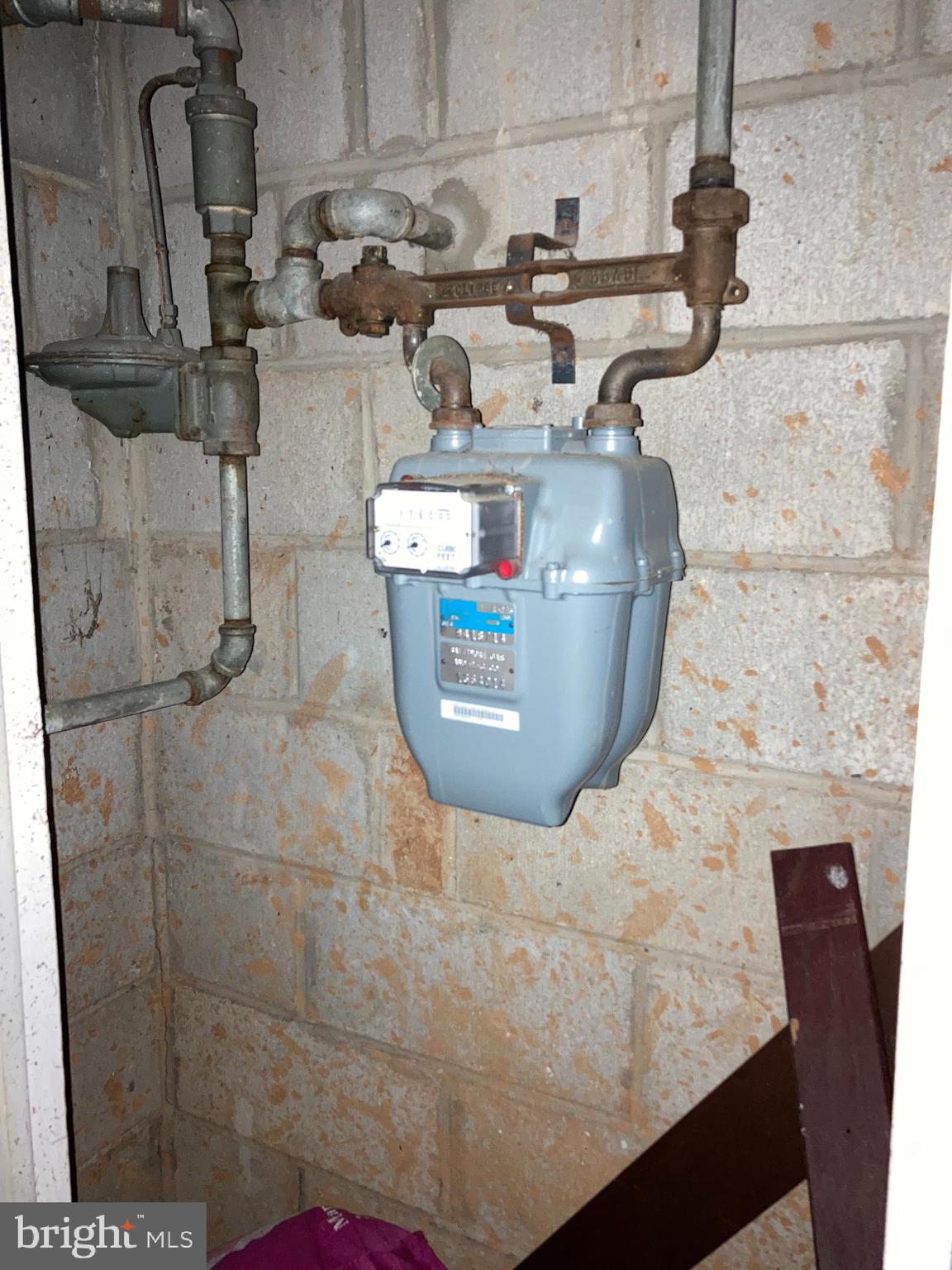 4209 Crest Heights Road Baltimore, MD 21215 - Photo 36 of 43 Gas Meter