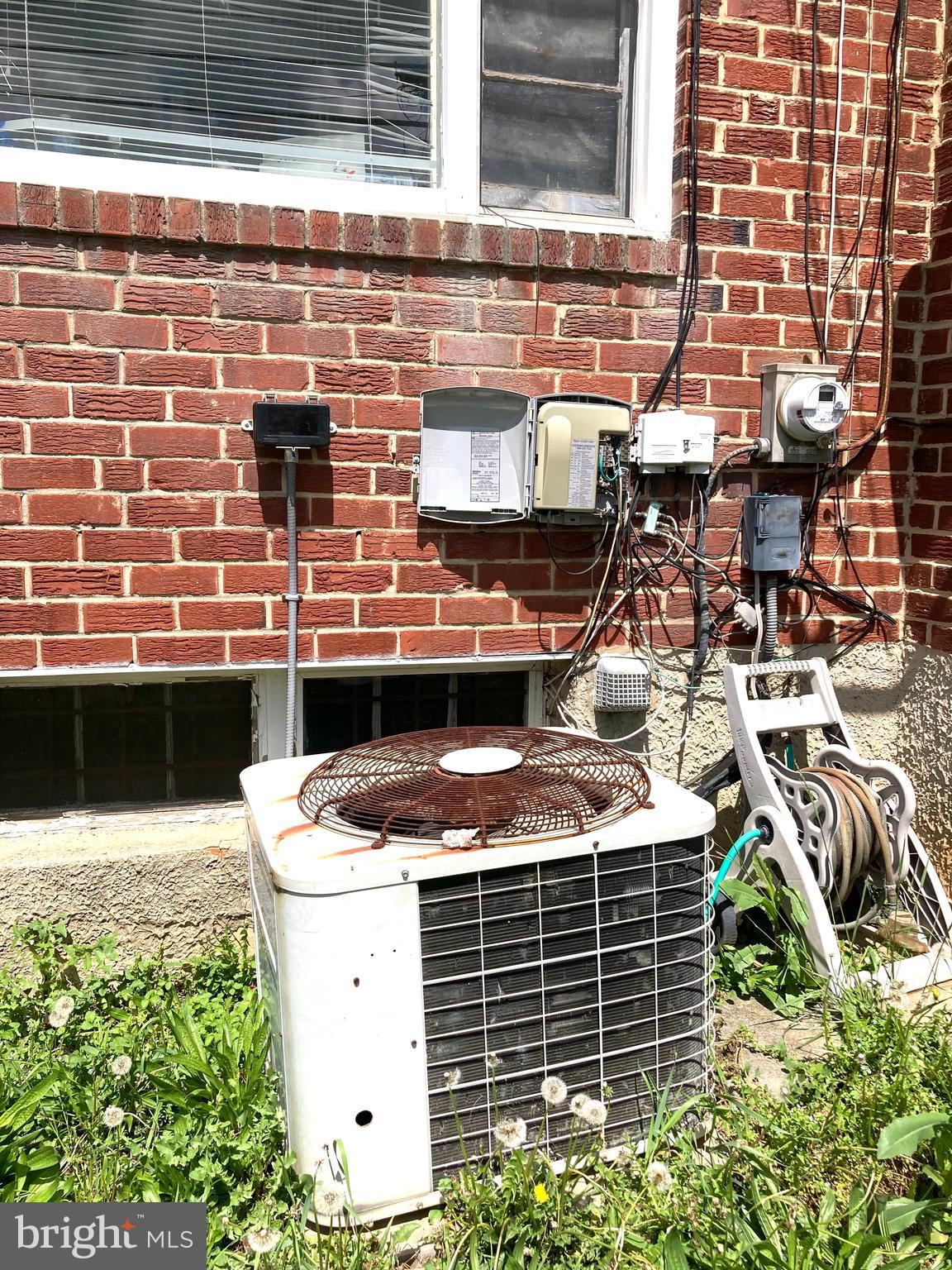 4209 Crest Heights Road Baltimore, MD 21215 - Photo 41 of 43 Exterior Back