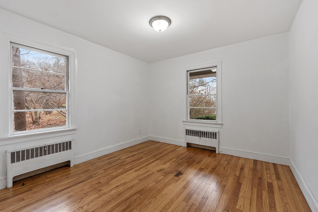 3 Cross Street Gardner, MA 01440 - Photo 14 of 23