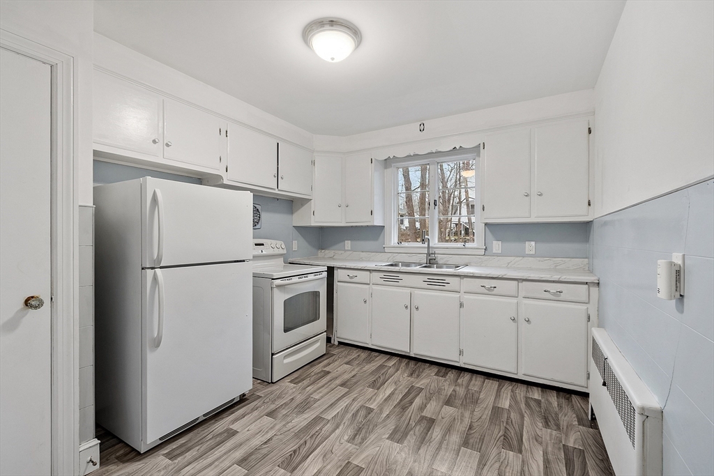 3 Cross Street Gardner, MA 01440 - Photo 5 of 23