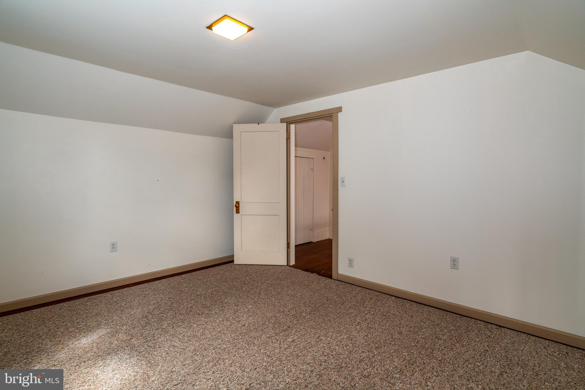 976 Quentin Road Lebanon, PA 17042 - Photo 18 of 31 Gallery Image 18