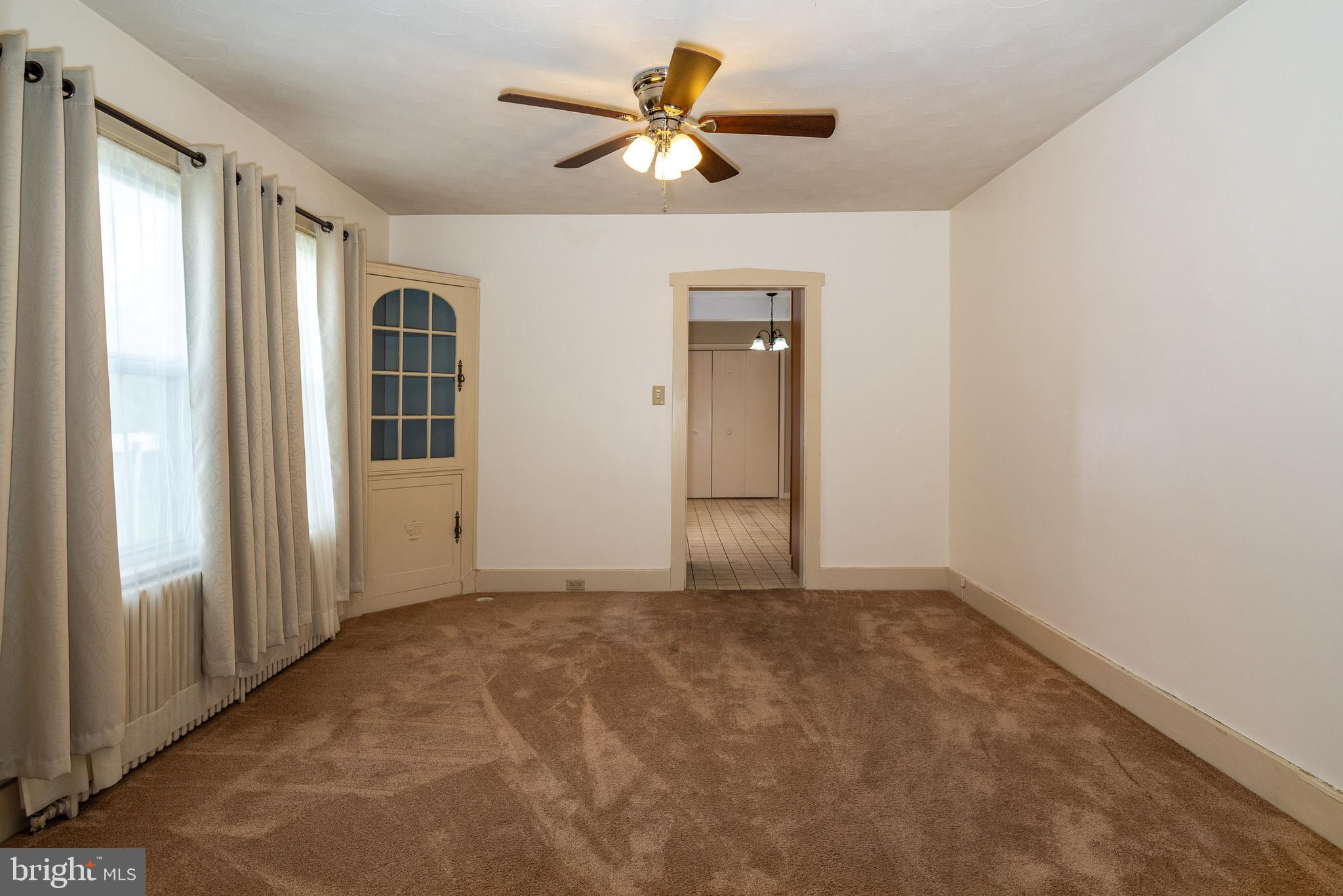 976 Quentin Road Lebanon, PA 17042 - Photo 7 of 31 Gallery Image 7