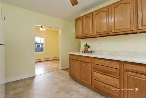 $250,000 | 35694 North Laurel Avenue, Ingleside, IL 60041