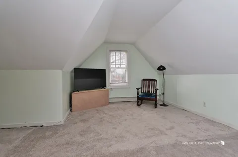 $250,000 | 35694 North Laurel Avenue, Ingleside, IL 60041