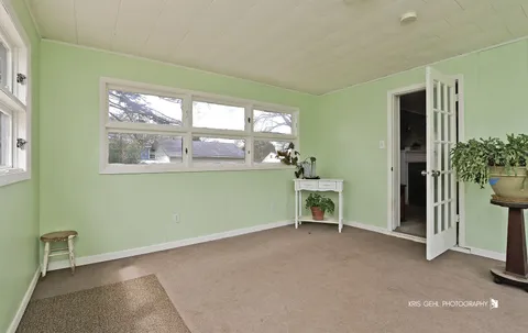 $250,000 | 35694 North Laurel Avenue, Ingleside, IL 60041