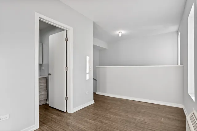 $1,731 | 4875 North Magnolia Avenue, Unit 120, Chicago, IL 60640